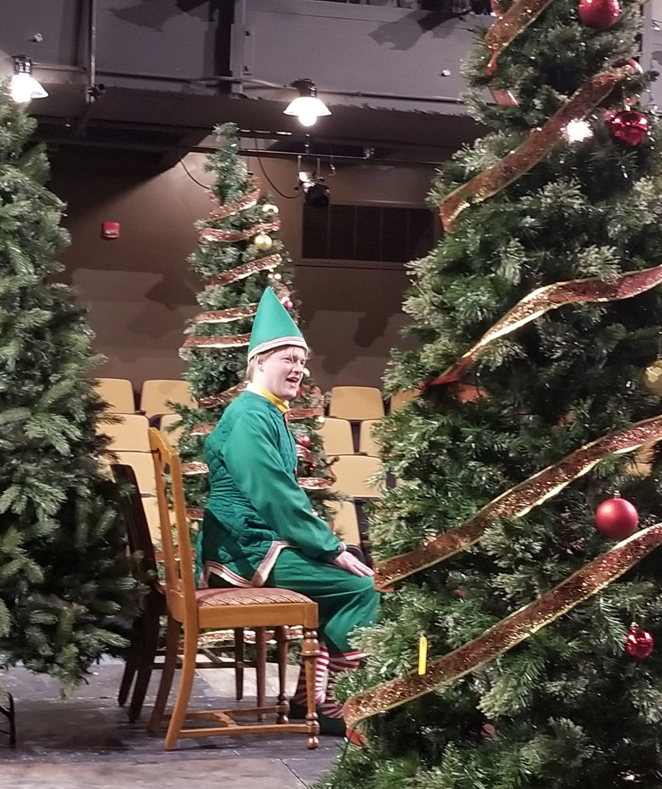 121219-mda-nws-santaland